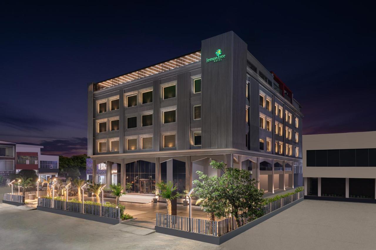 Lemon Tree Hotel, Hisār Esterno foto